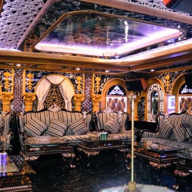 나트랑 뀐터 가라오케 내부 사진